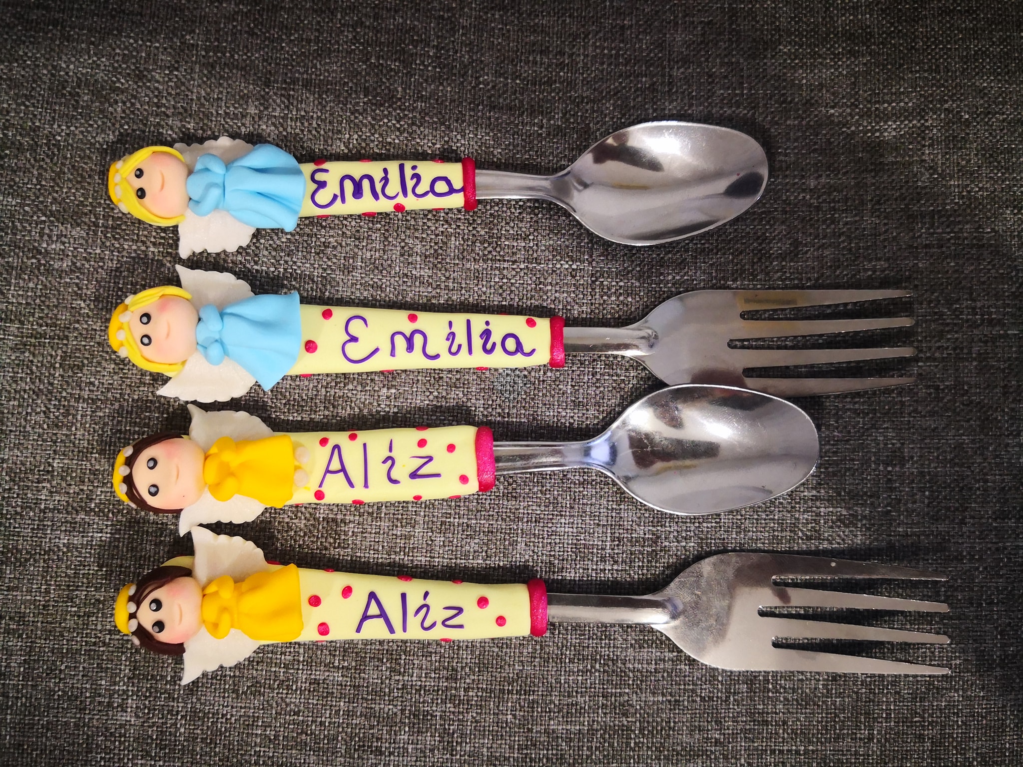 Angyalkás evőeszköz